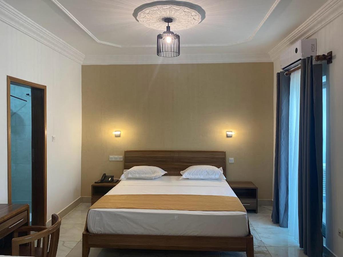 Hotel Residence La Corniche Dakar Exterior photo