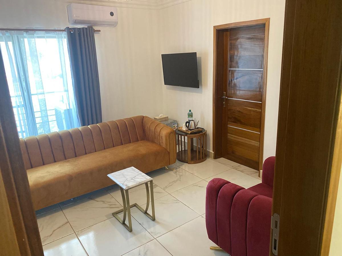 Hotel Residence La Corniche Dakar Exterior photo