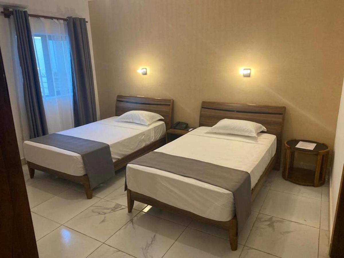 Hotel Residence La Corniche Dakar Exterior photo